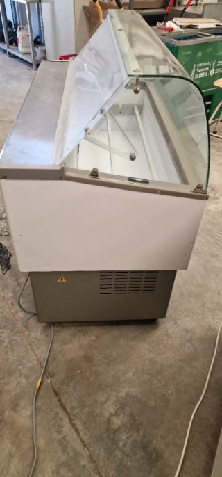 Vitrina expositora helados