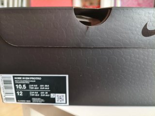 Nike KOBE XI EM PROTRO Zapatilla Negra/Gris
