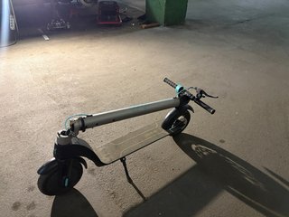 Patinete Eléctrico Cecotec Bongo