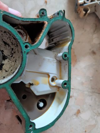 Cárteres Stihl MS200