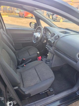 Mitsubishi Colt 2009