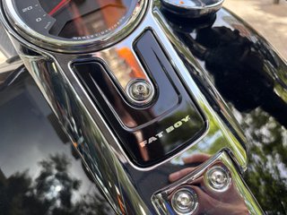 Harley-Davidson Fat Boy Negra