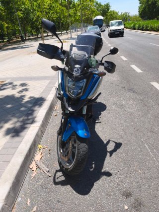 Honda NC750X DCT Adventure Moto Azul/Plata