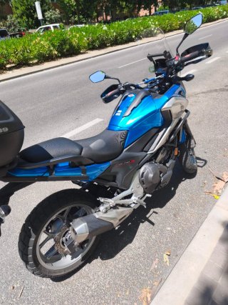 Honda NC750X DCT Adventure Moto Azul/Plata