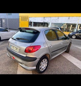 Peugeot 206 2003