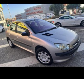 Peugeot 206 2003