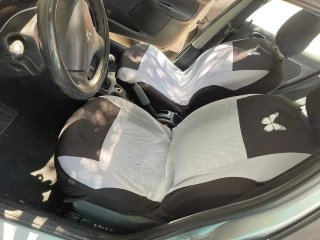 Peugeot 206 2003