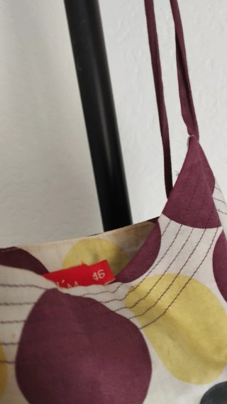 Vestido de tirantes con topos