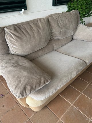 Conjunto 2 sofás marrón y gris. No hago envios .
