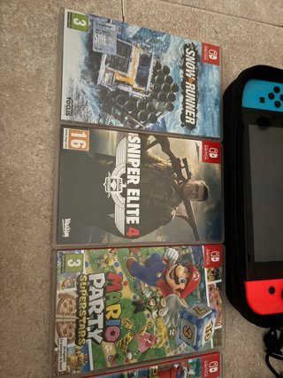 Nintendo Switch + 5 Juegos + Accesorios