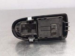 MANDO ELEVALUNAS DELANTERO IZQUIERDO IVECO DAILY