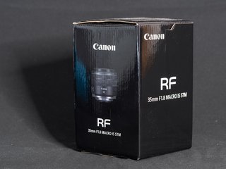 Canon RF 35mm f/1.8 Macro IS STM