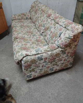 Divano 3 posti tessuto floreale