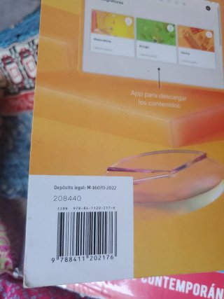 Libro de Economía 1 bachillerato Revuela