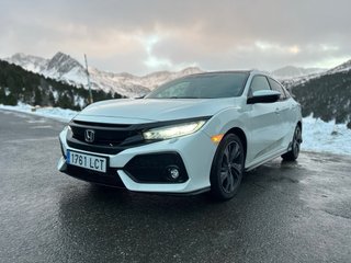 Honda Civic 1.5 Sport Plus con cositas