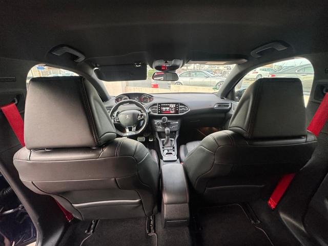 Peugeot 308 GT 2.0 BlueHDI EAT6 133 kW (180 CV)