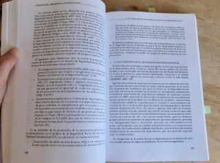 Autonom?a, dependencia y servicios sociales