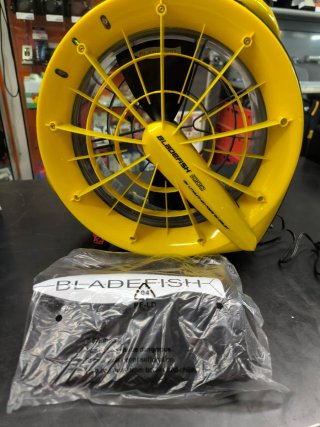 Propulsor Buceo Bladefish 1000