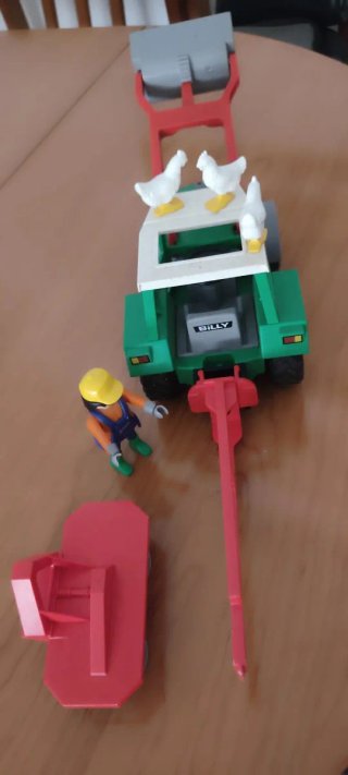 Tractor Playmobil con figura
