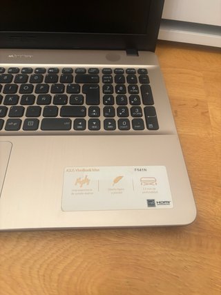 Portátil Asus Vivobook Max