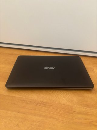 Portátil Asus Vivobook Max