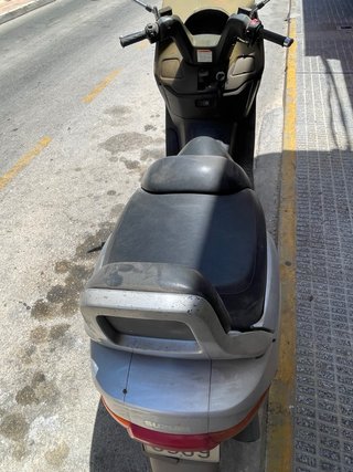 Suzuki Burgman 250 Plata