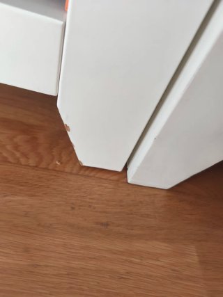 Mueble de salón blanco