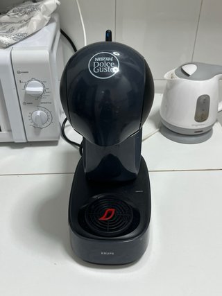 Cafetera Dolce Gusto Kups con caja orginal