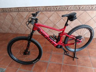 Bicicleta Eléctrica Scott Strike eRide 930 Roja