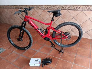 Bicicleta Eléctrica Scott Strike eRide 930 Roja