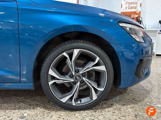 Audi A3 Sportback Black line 30 TFSI 81kW S tron
