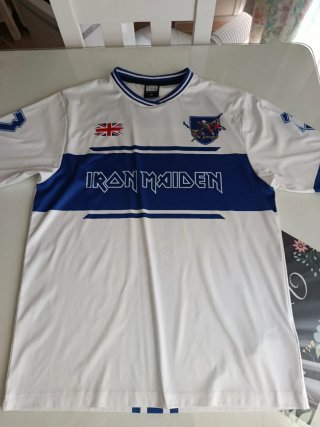 Iron Maiden, Pantera, Sepultura - camiseta futbol