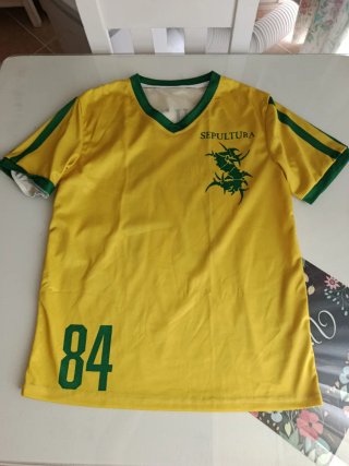 Iron Maiden, Pantera, Sepultura - camiseta futbol