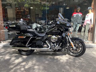 Harley Davidson Electra Glide Ultra Limited Negra