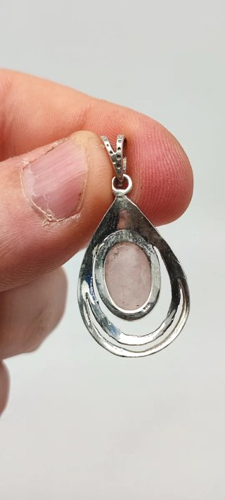 Colgante de Plata y Cuarzo Rosa.