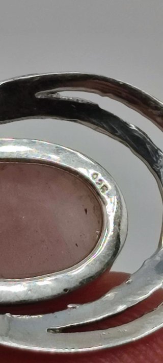 Colgante de Plata y Cuarzo Rosa.