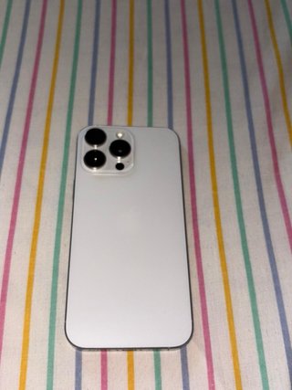 Móvil blanco