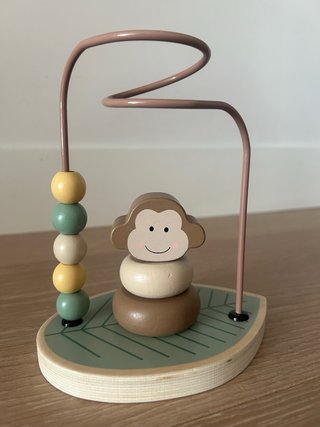 Juguetes de madera para bebés