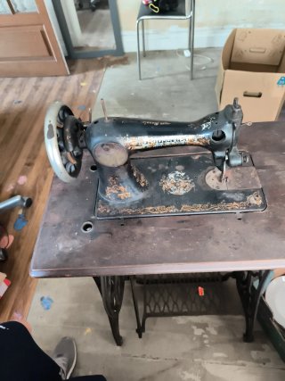 Máquina de coser Singer antigua