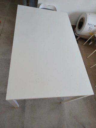 Mesa y 4 sillas Ikea