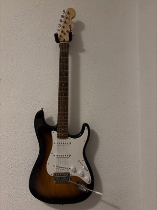 Squier Bullet Fender