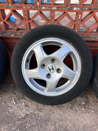 Juego llantas Honda Prelude 4x114.3