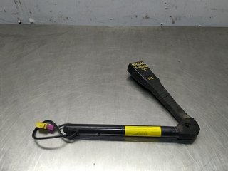 ENGANCHE CINTURON DELANTERO IZQUIERDO OPEL VECTRA
