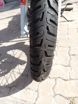 Suzuki Intruder 125cc Negra