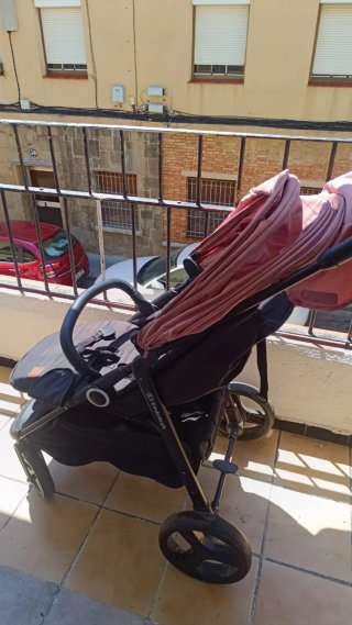Cochecito de bebé Kinderkraft rosa