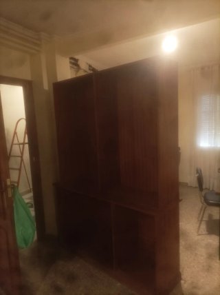 Muebles de madera antiguos, de cocina, salón...