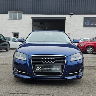 Audi A3 1.6 TDI 105cv Attraction