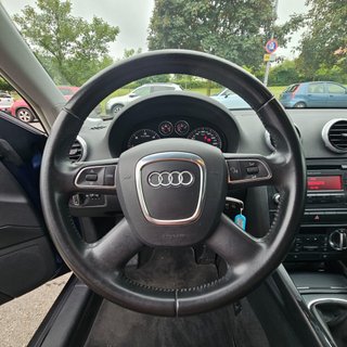 Audi A3 1.6 TDI 105cv Attraction