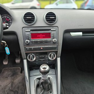 Audi A3 1.6 TDI 105cv Attraction