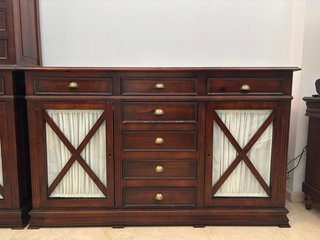 Mueble aparador madera con vitrina
